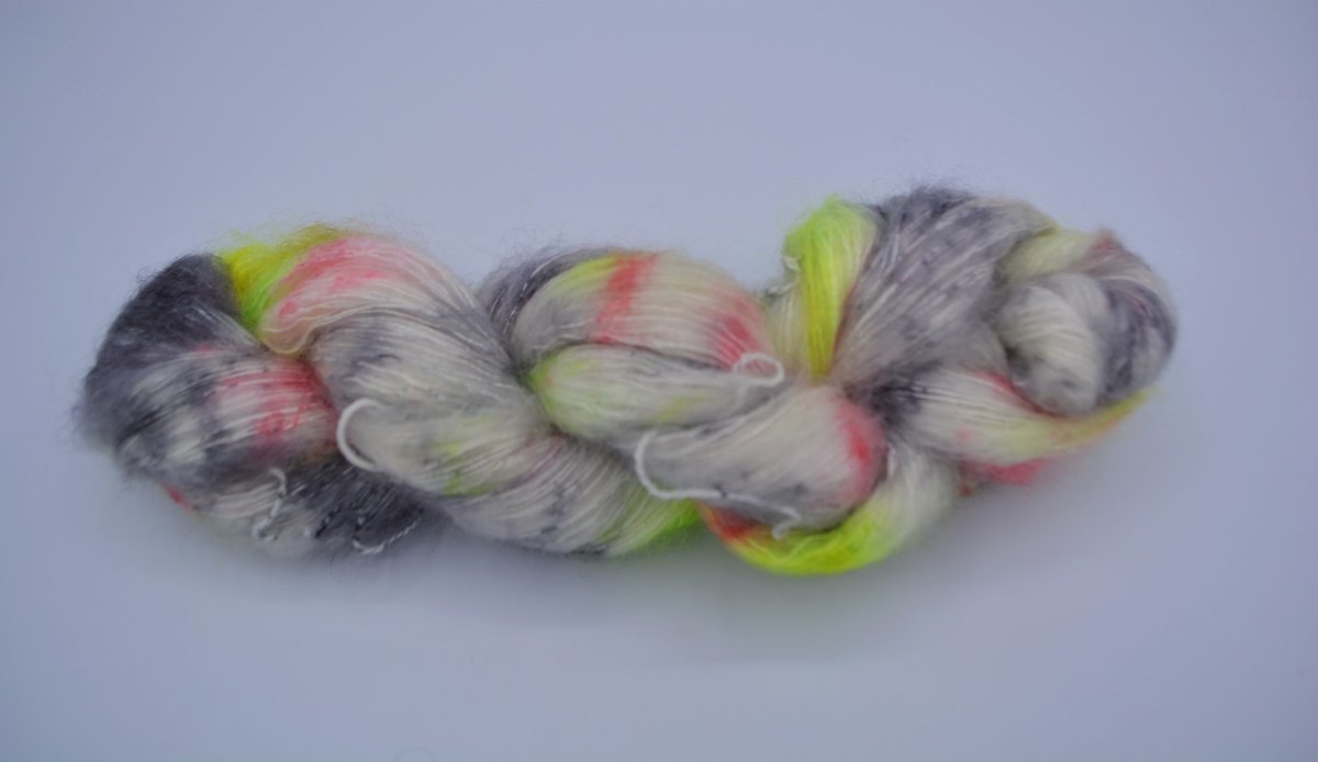 Super Kid Mohair Silk – Lace Yarn "Nyango"