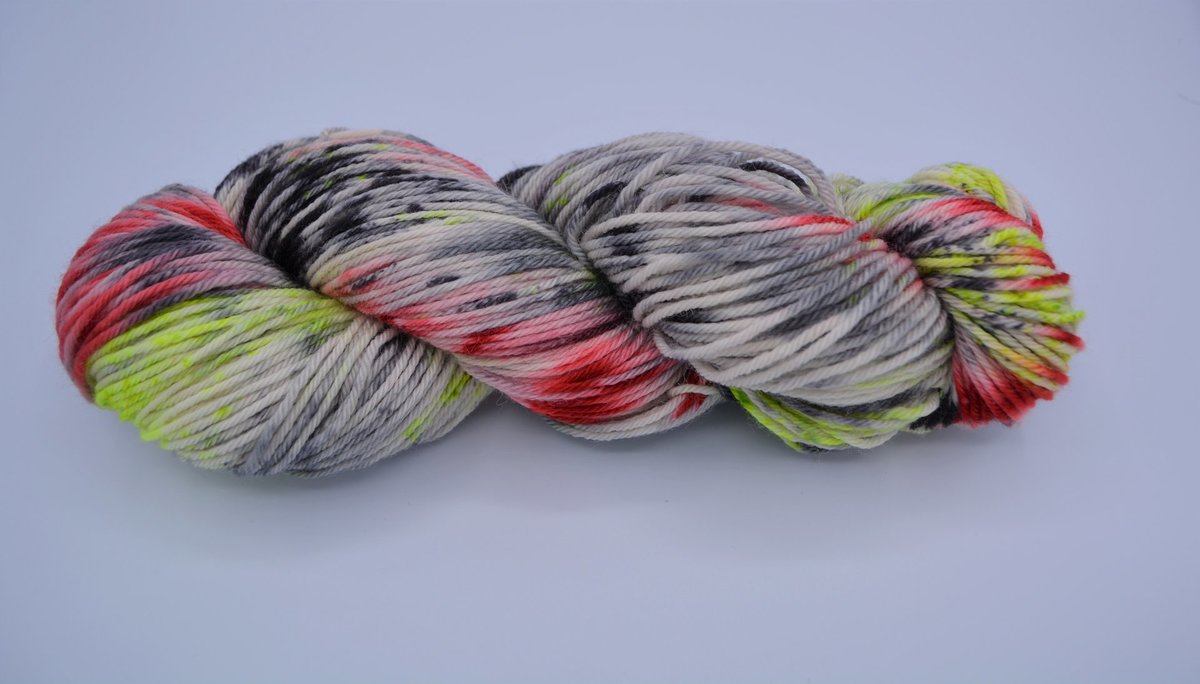 Premium Superwash Merino – DK Yarn "Nyango"