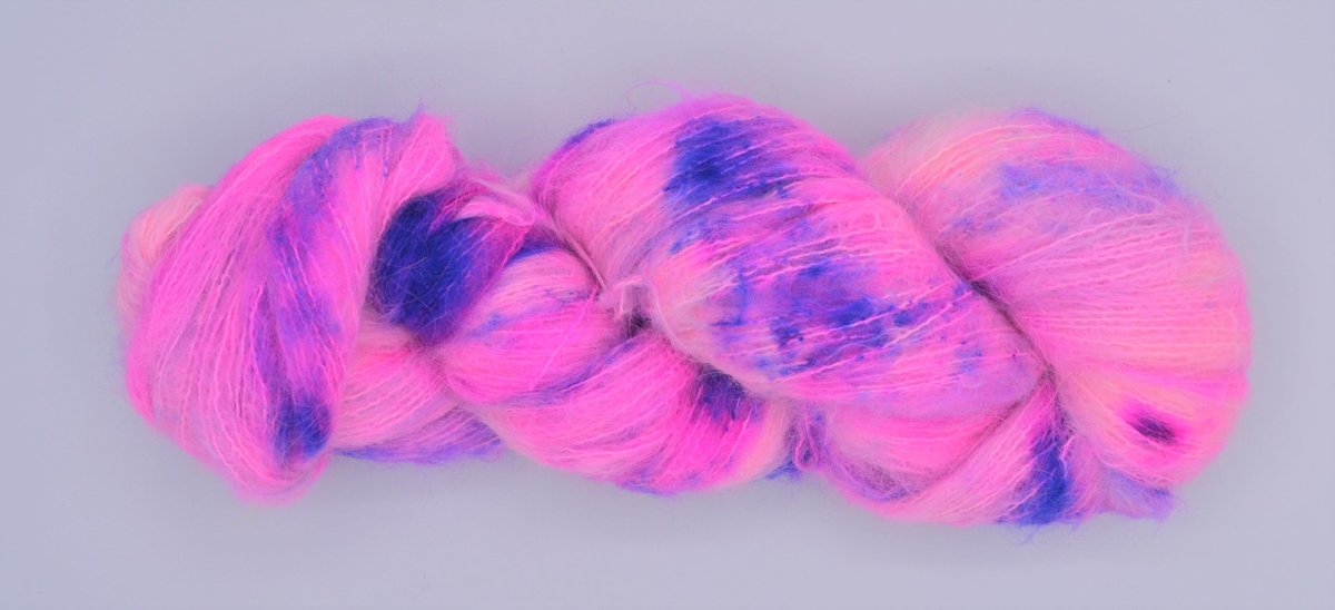 Baby Suri Alpaca Silk Cloud Yarn "Paxtonia"