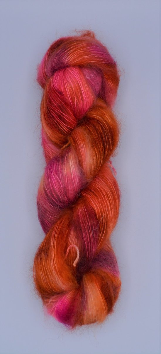 Super Kid Mohair Silk – Lace Yarn "Queen's Hamlet"