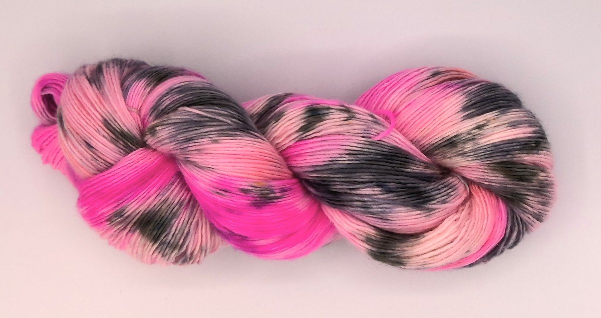 Merino Fine Organic – Fingering/Sock Yarn "Peekaboo"