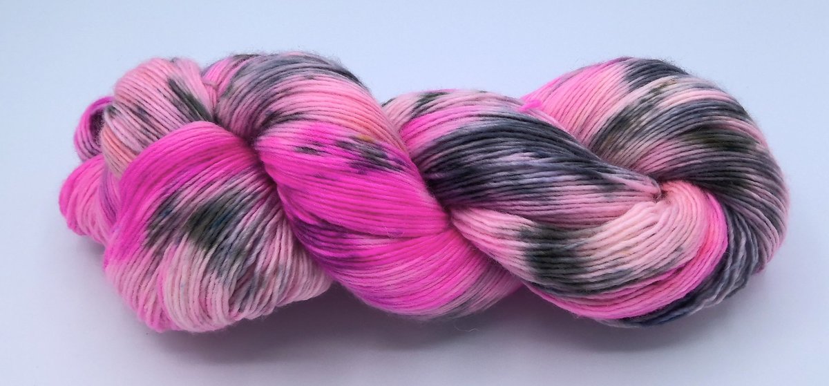 Merino Fine Organic – Fingering/Sock Yarn "Peekaboo"